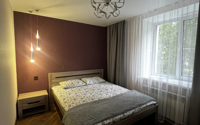 V Tsentre Goroda Flat
