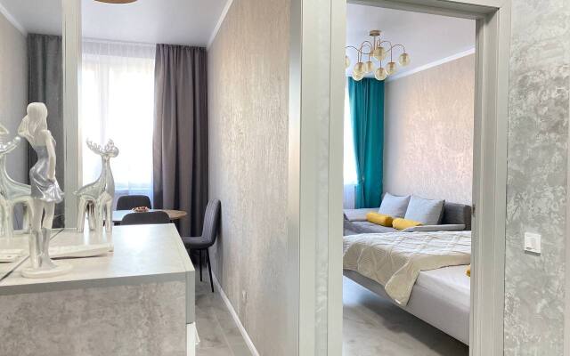 Light Floor Apartment Apartments
