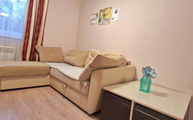 1 v Myshkine Private House