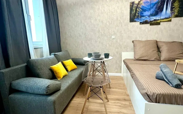 U Kanala Moskvy Reki Flat