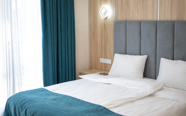 1-Komnatnaya Ot Uk Family Pride Apartments 2-11 Flat