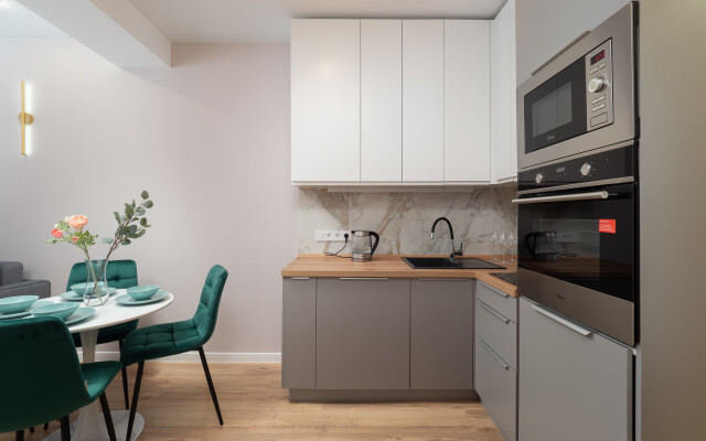 Ryadom S Morem I Parkom Apartments