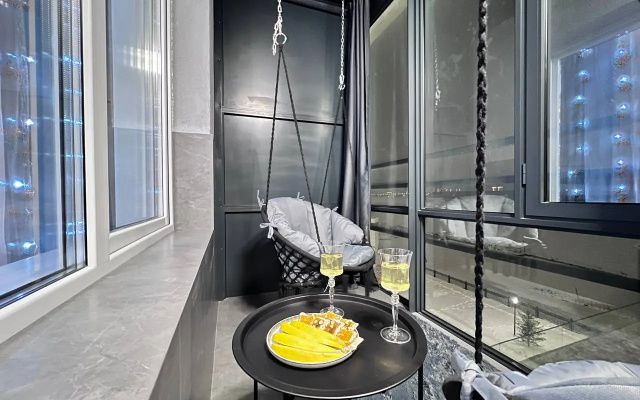 Apartamenty UHIKAL'̱NAA STUDIA S MINI-BASCEJHOM NA DVOIH!