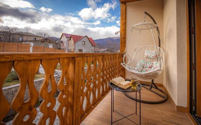 Taniqinn Dilijan Hotel