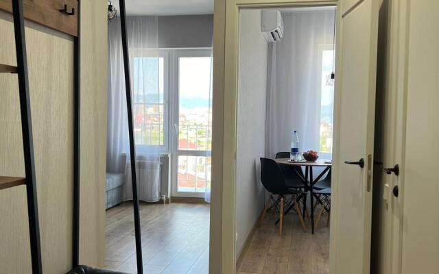 V Myskhako Flat