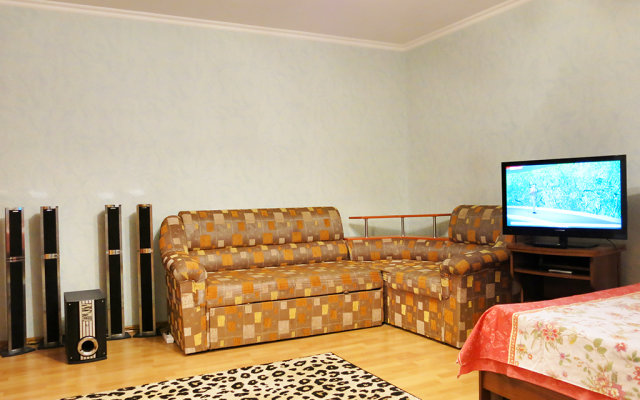 V Tsentre Na Krasnom Puti 149 Apartments