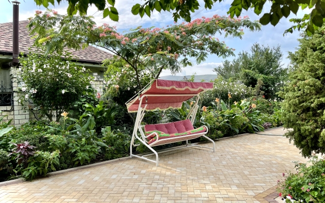 Yolki Guest House