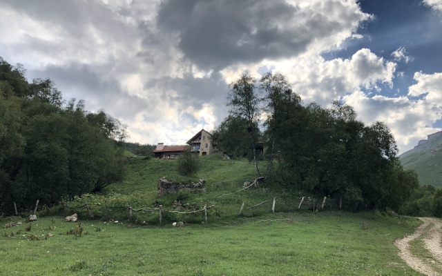Bermamyt Hotel