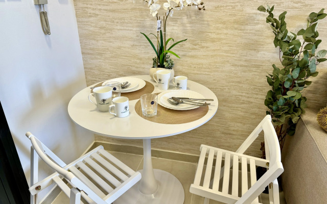 Cosmos Living Sleek and Stylish GCV2 Apartments