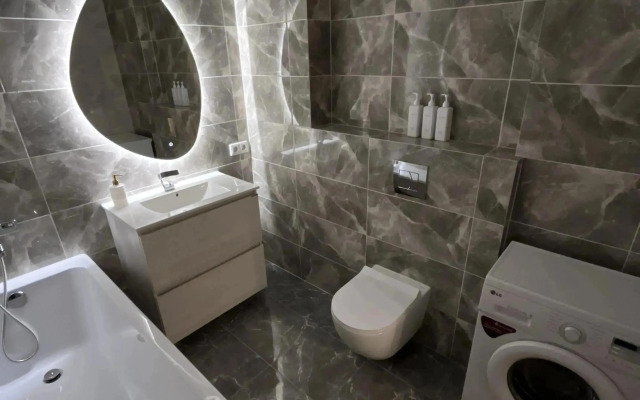 Novyie Apartamentyi Flat