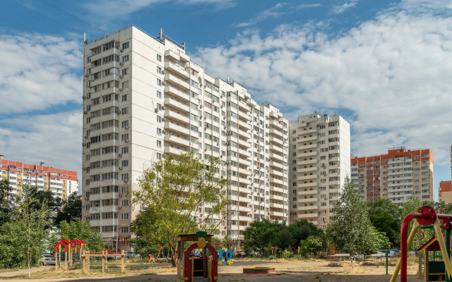 Na Ulitse Geroyev Razvedchikov Apartments
