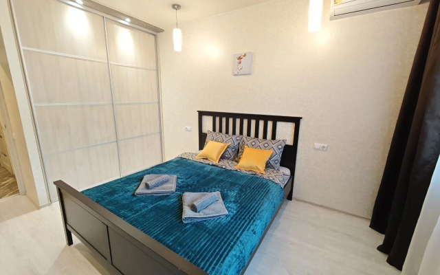 Na Ulitse Khakima 50 Flat