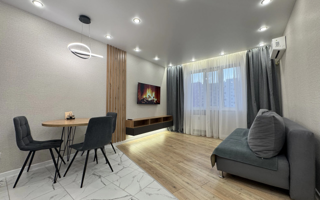 Квартира Новая Eвро-Двухкомнатная с Дизайнерским Ремонтом