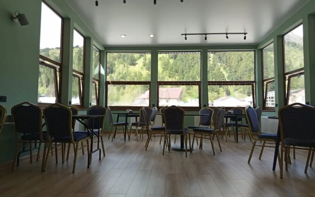 Отель Чегет Стар