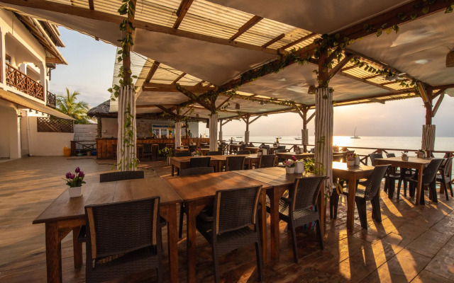 Zenobia Beach Resort Hotel