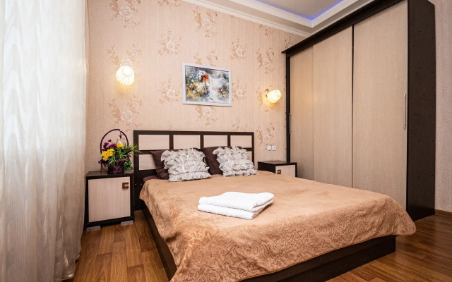 Tsentr Rostova, Teatralnaya Ploschad Flat