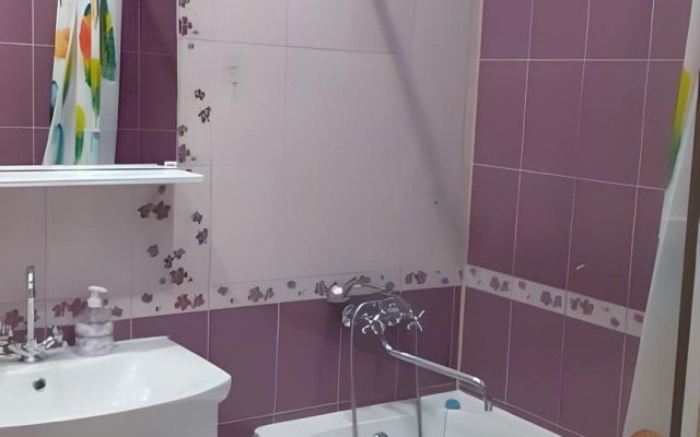 Apartamenty Uutnaa studia v sovremennom komplekse ZK 5 zvezd