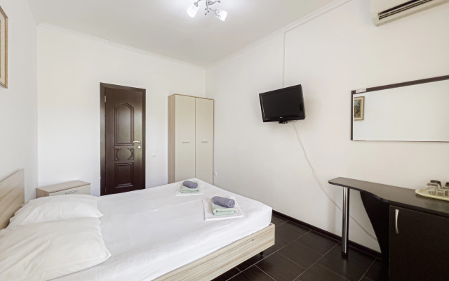 Delfin na Chernomorskoy Guest House