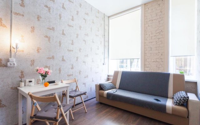 Gosti Lyubyat U Petropavlovskoy Kreposti Flat