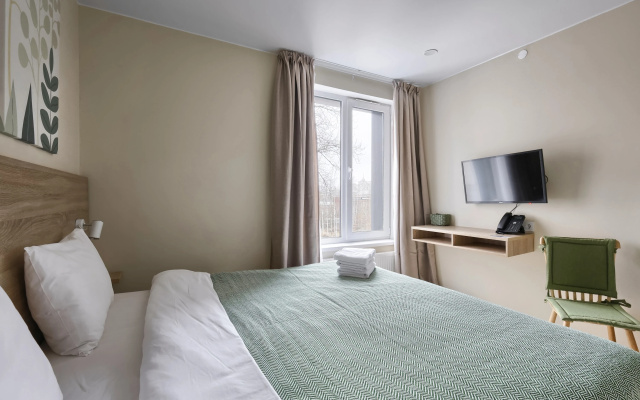 Квартира MyHomeYourHome на Матроса Железняка 2
