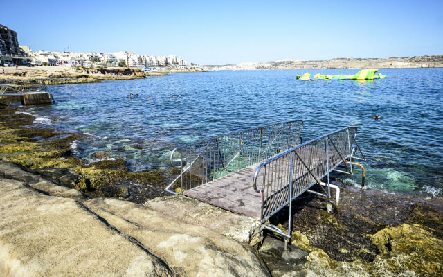 Seashells Apartments in Bugibba