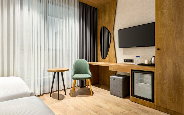 Ramada Encore by Wyndham Istanbul Arnavutkoy