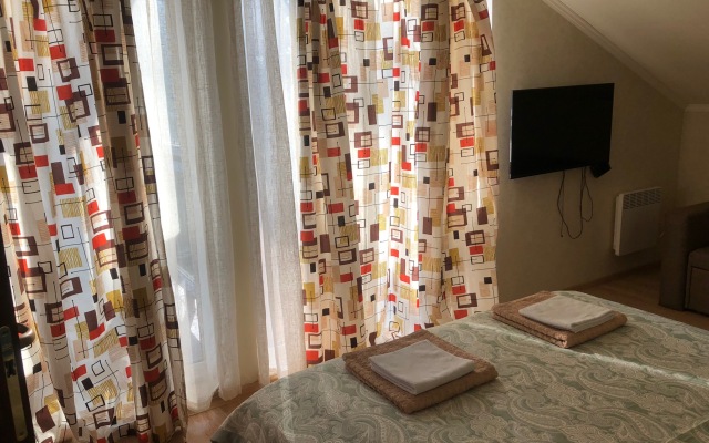 Uspenka Guest House
