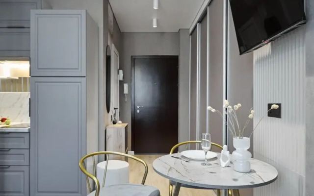 Uyutnaya v Tsentre Goroda Flat