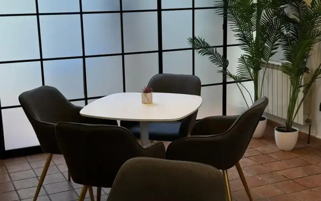 Hospedium Hotel La Fuente