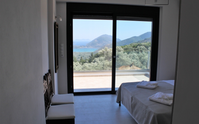 Maura-Lefkada Villa