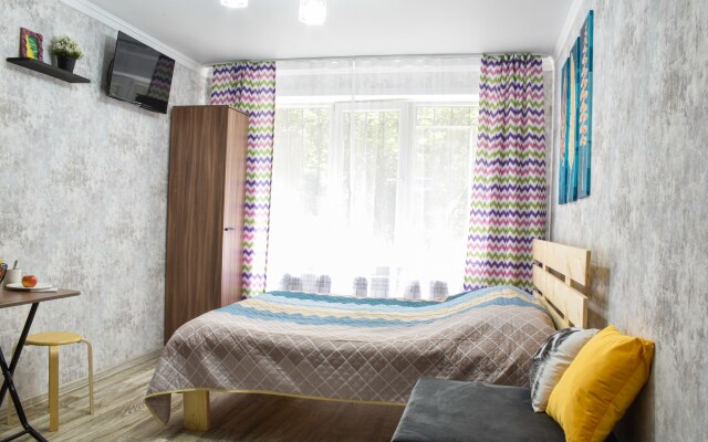 YourHouse na Ulitse Si Sinkhaya Apartamenty