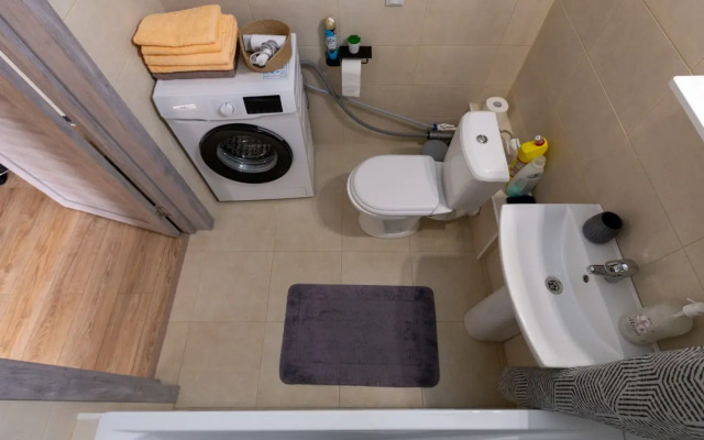 Апартаменты Room-Room Современник 85