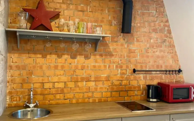 Квартира Cтудия-мансарда в центре у канала