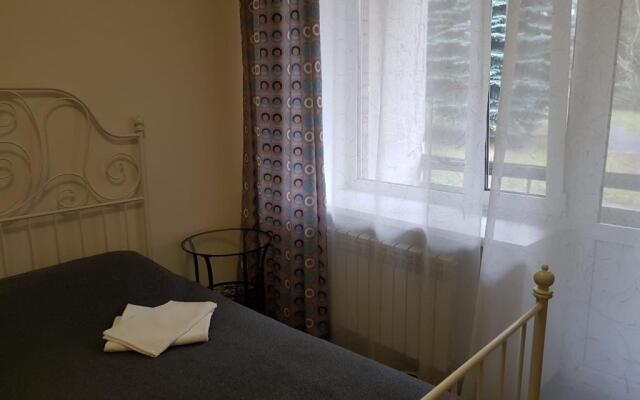Dom Tvorchestva Imeni D.N. Kardovskogo Hotel