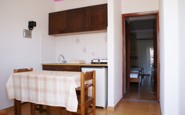 Stam & John Apartments