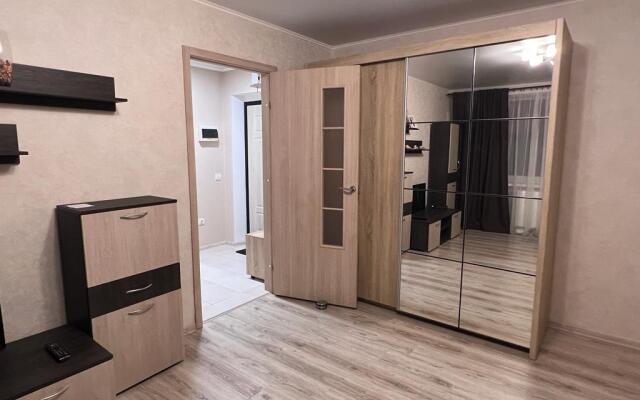 Uyutnaya Svetlaya Kvartira V Zelenogradske Flat