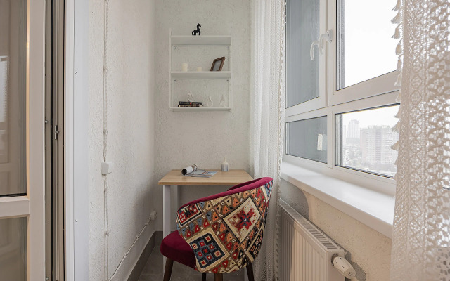 Квартира Дизайнерская с Балконом на Ул Родионова