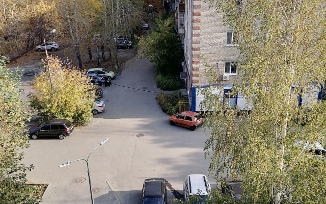 Atmosfera Komforta Geologorazvedchikov 9 Apartments