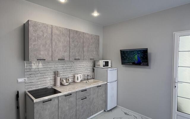 Daymond v Sochi Apartments 1