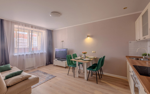 V Tsentre Na Gagarina Ot RentAp Flat