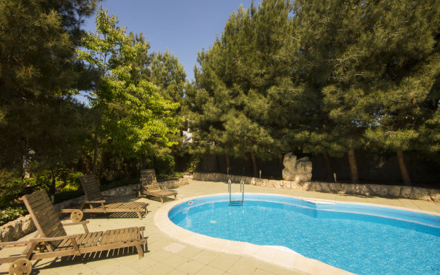 Smerekova Hata Kryim Hotel