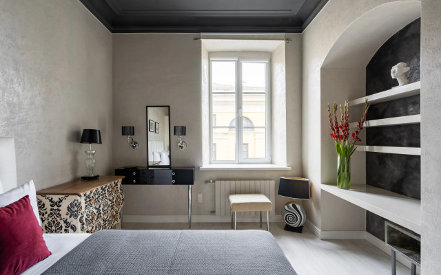 Квартира четырехкомнатная на Почтамтском