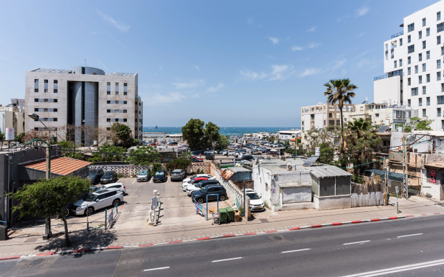Blueground at Tel Aviv Port - ID72 Apartments