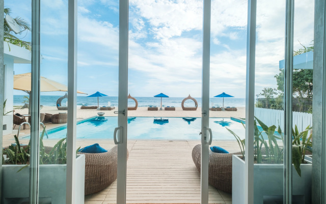 The Beach House by Reveal Boutique-hotel