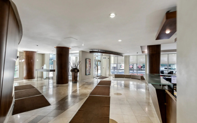 Simcoe Downtown Condos Apartment Hotel