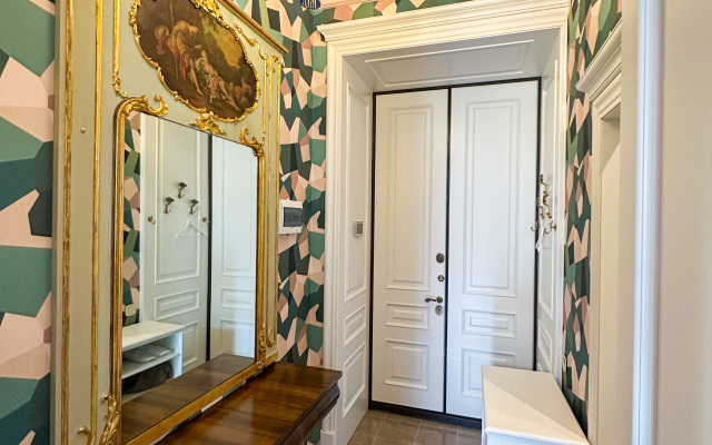 Апартаменты Эксклюзивная квартира Уголок Парижа