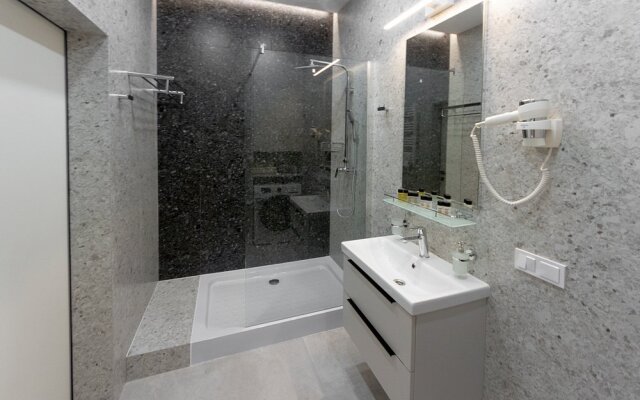 4kayf Atlantis 433 s vidom na more Apartments