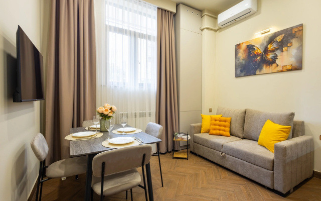 Апартаменты Stay Inn on Saryan Street 33-B
