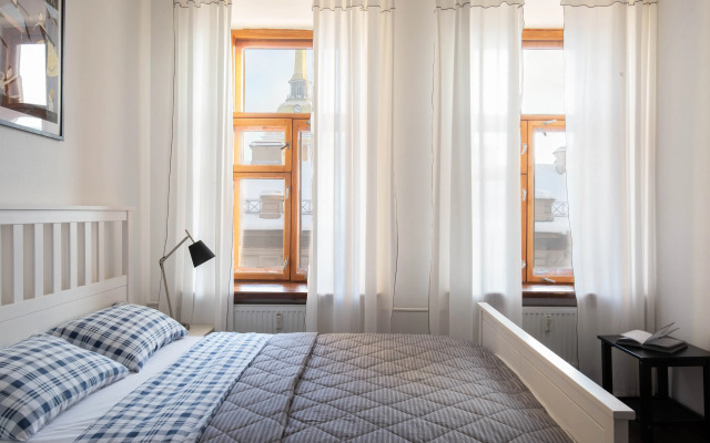 Апартаменты Город Рек у Эрмитажа (2 room)