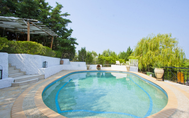 Bozis Private Pool Siviri Villa